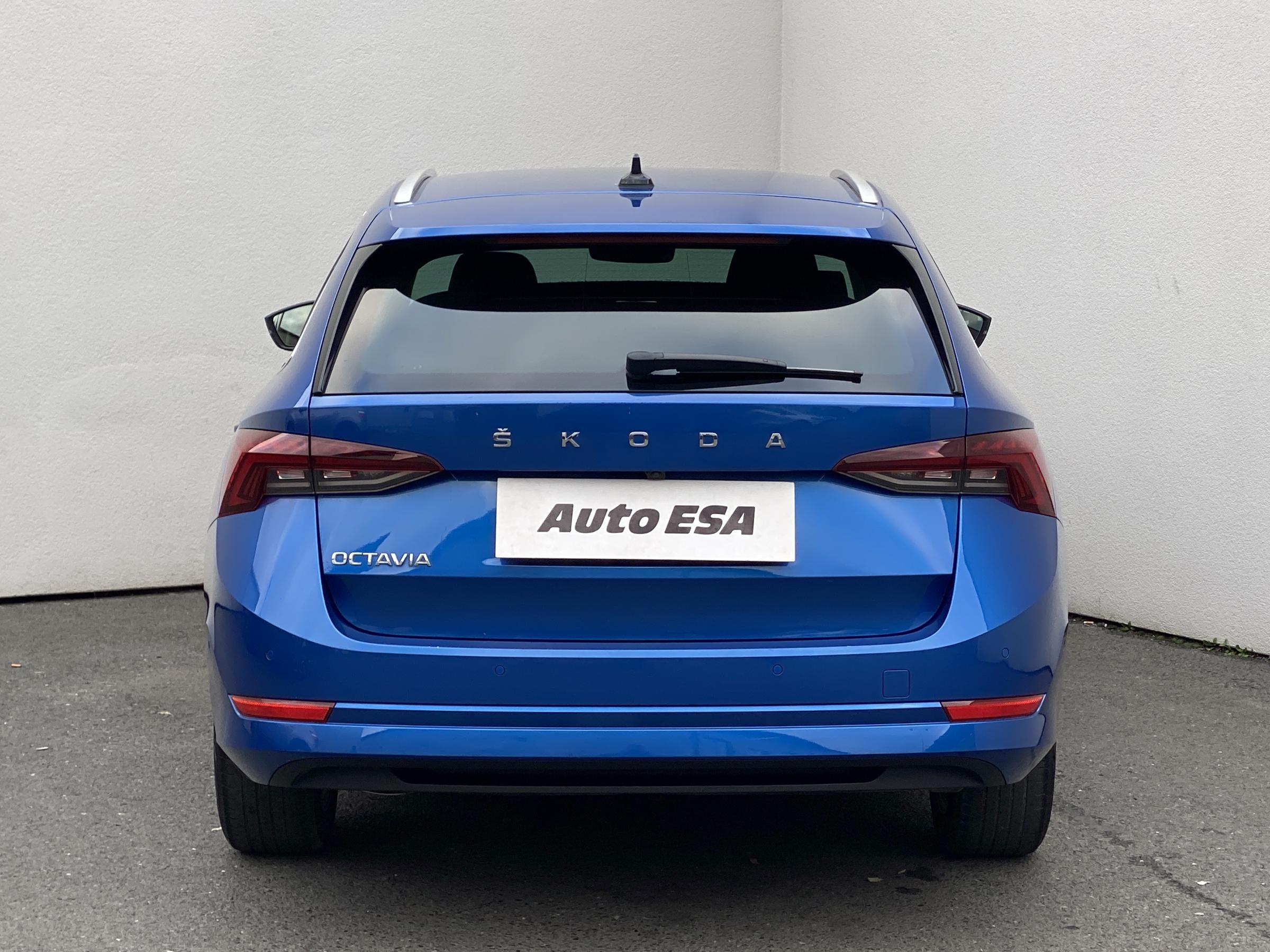 Škoda Octavia IV, 2022 - pohled č. 5