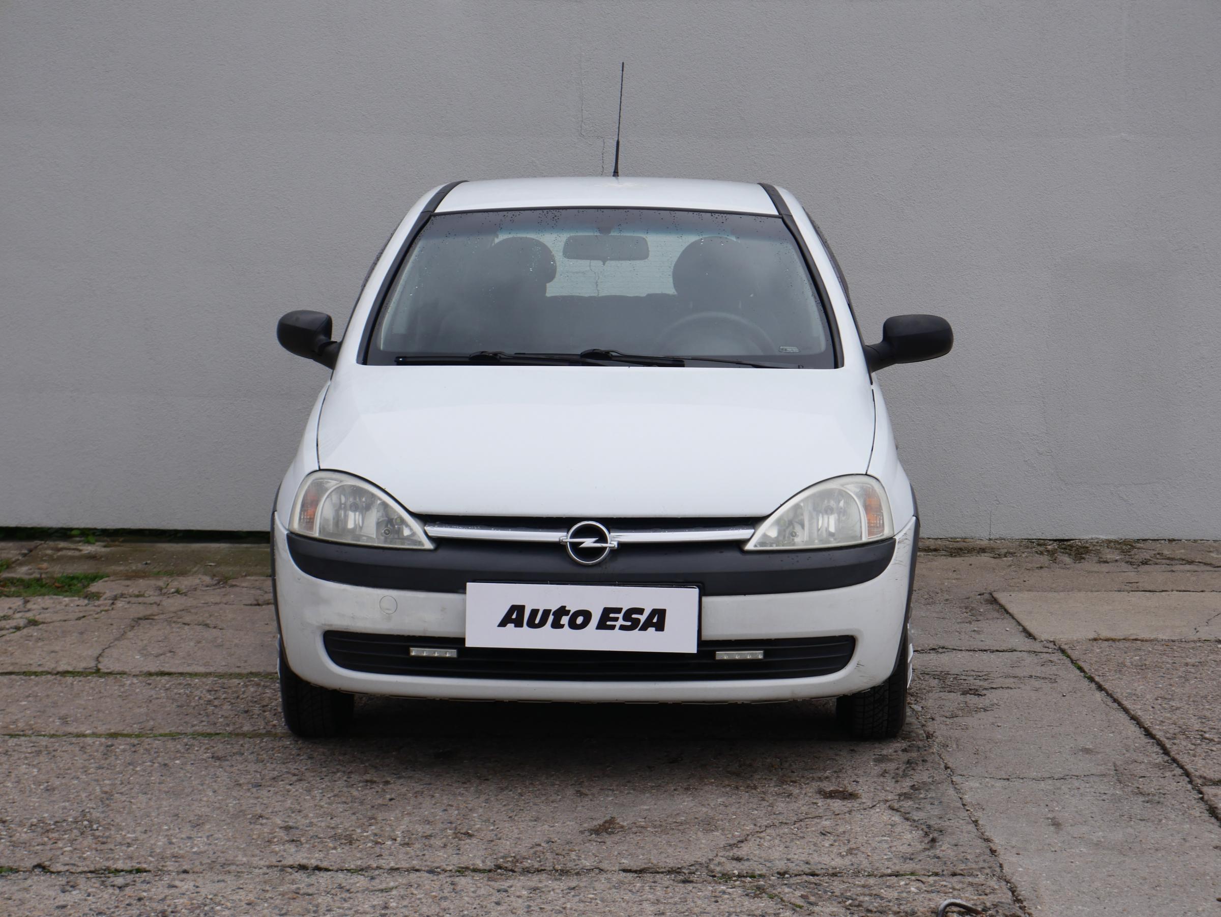 Opel Corsa, 2003 - pohled č. 2