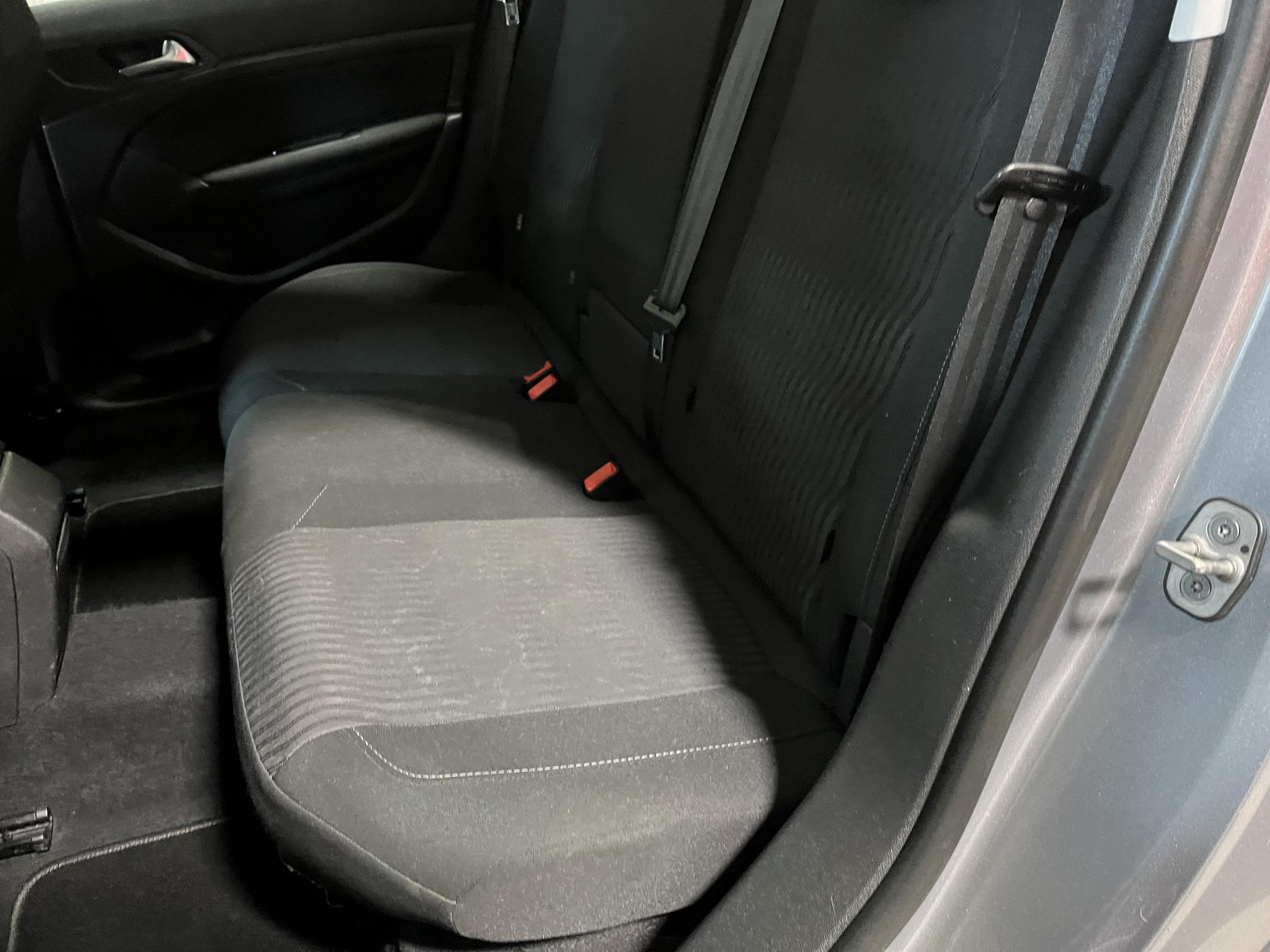 Peugeot 308, 2014 - pohled č. 8