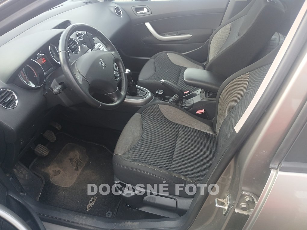 Peugeot 308 1.6 hdi 
