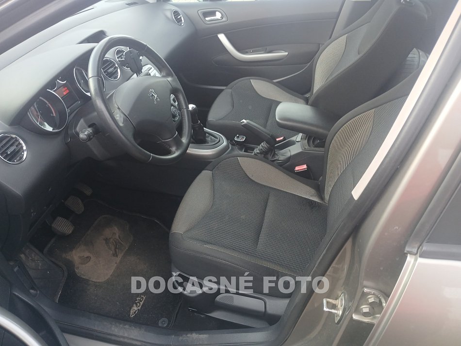 Peugeot 308 1.6 hdi 