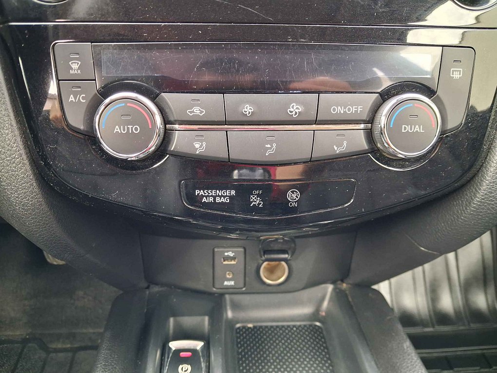 Nissan X-Trail 1.6dCi Tekna 4x4