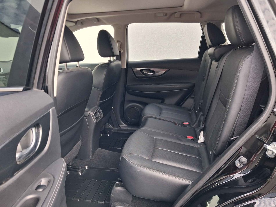 Nissan X-Trail 1.6dCi Tekna 4x4