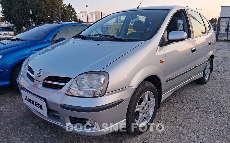Nissan Almera Tino 2.2 dCi 