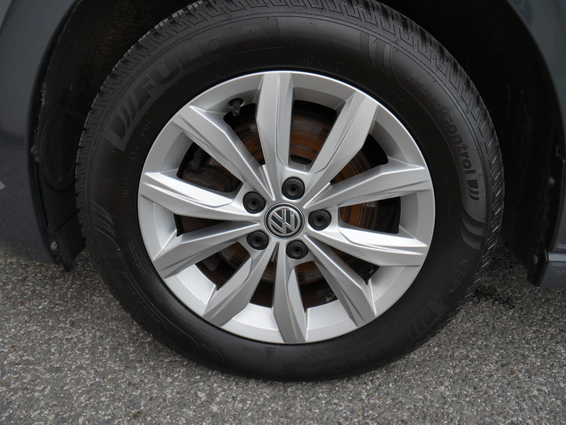 Volkswagen Polo, 2019 - pohled č. 19