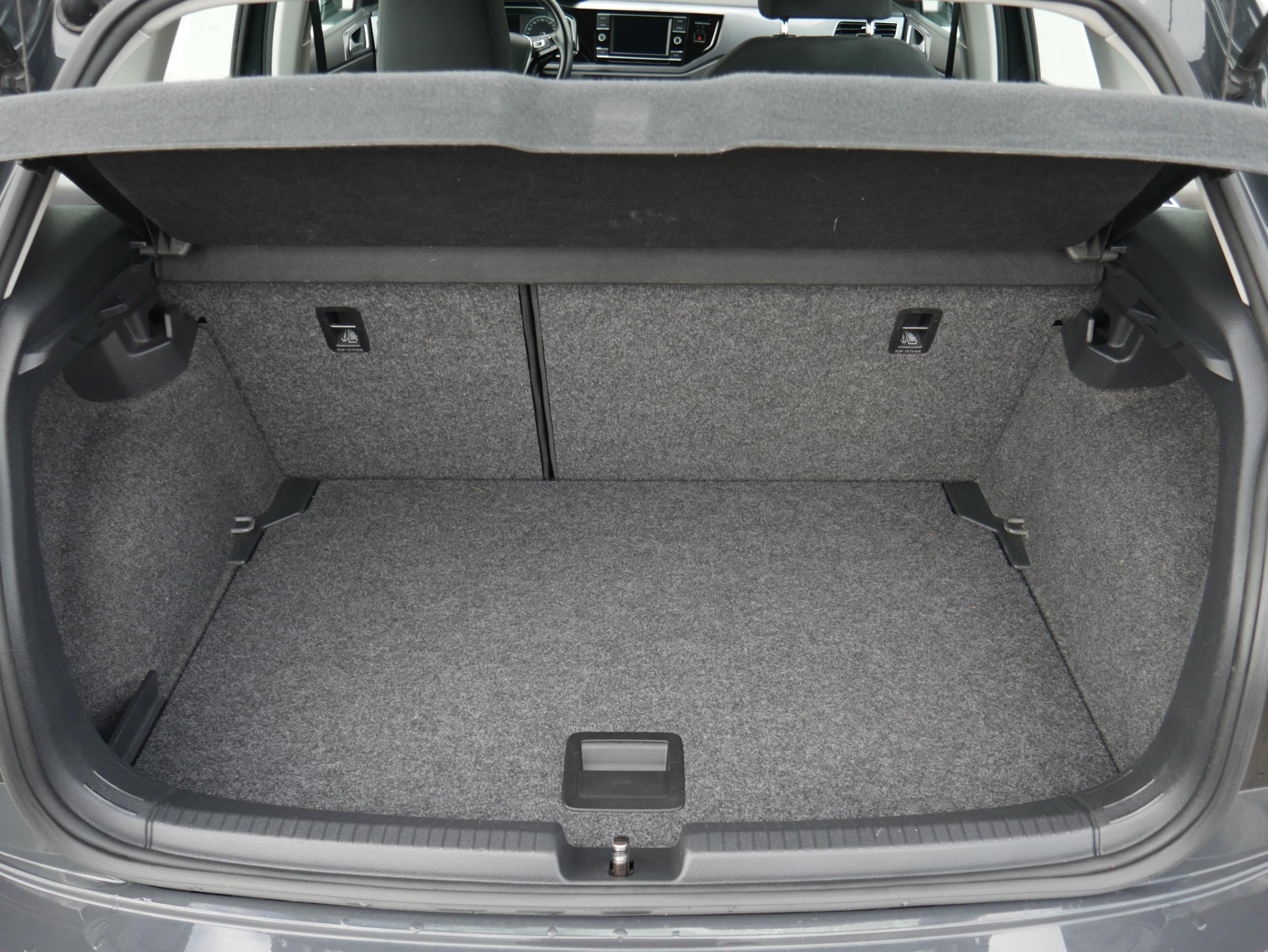 Volkswagen Polo, 2019 - pohled č. 8