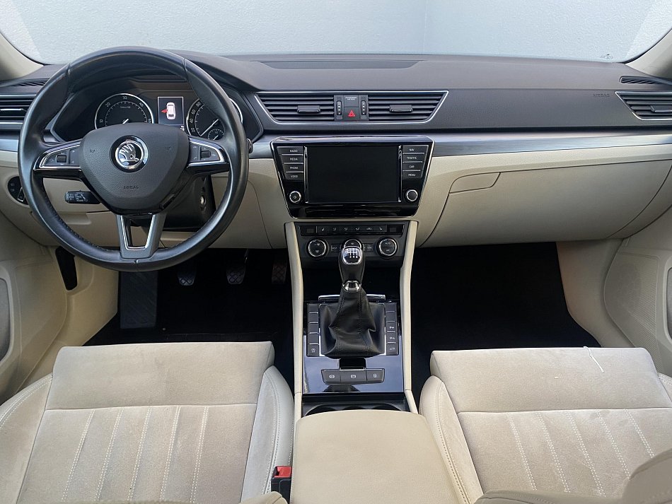 Škoda Superb III 2.0 TDi 