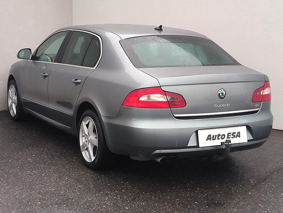 Škoda Superb II 2.0TDi Elegance