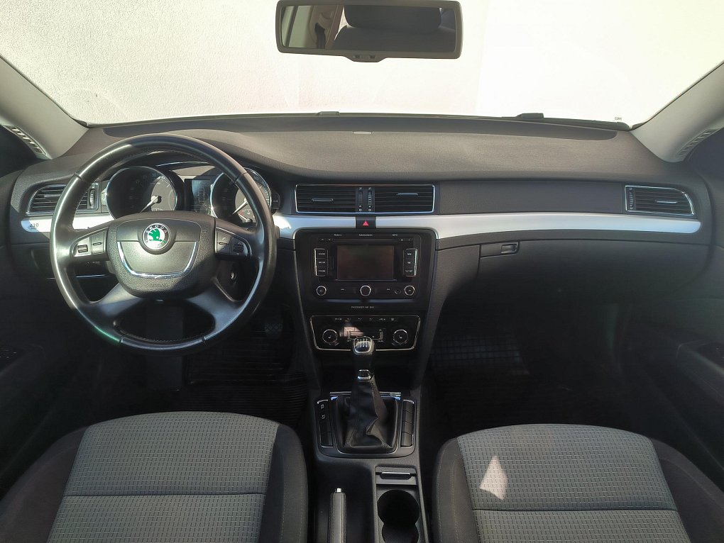 Škoda Superb II 2.0 TDi 