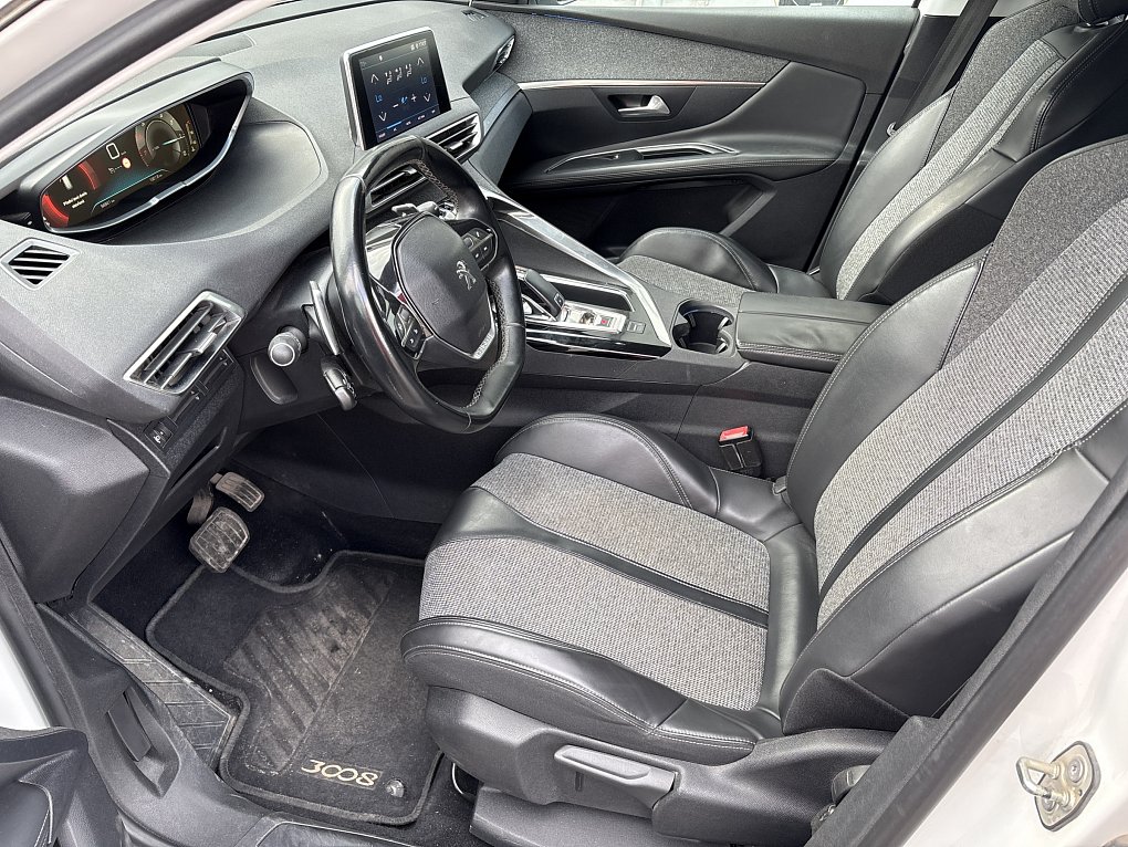 Peugeot 3008 1.6 THP Allure