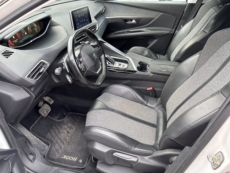 Peugeot 3008 1.6 THP Allure