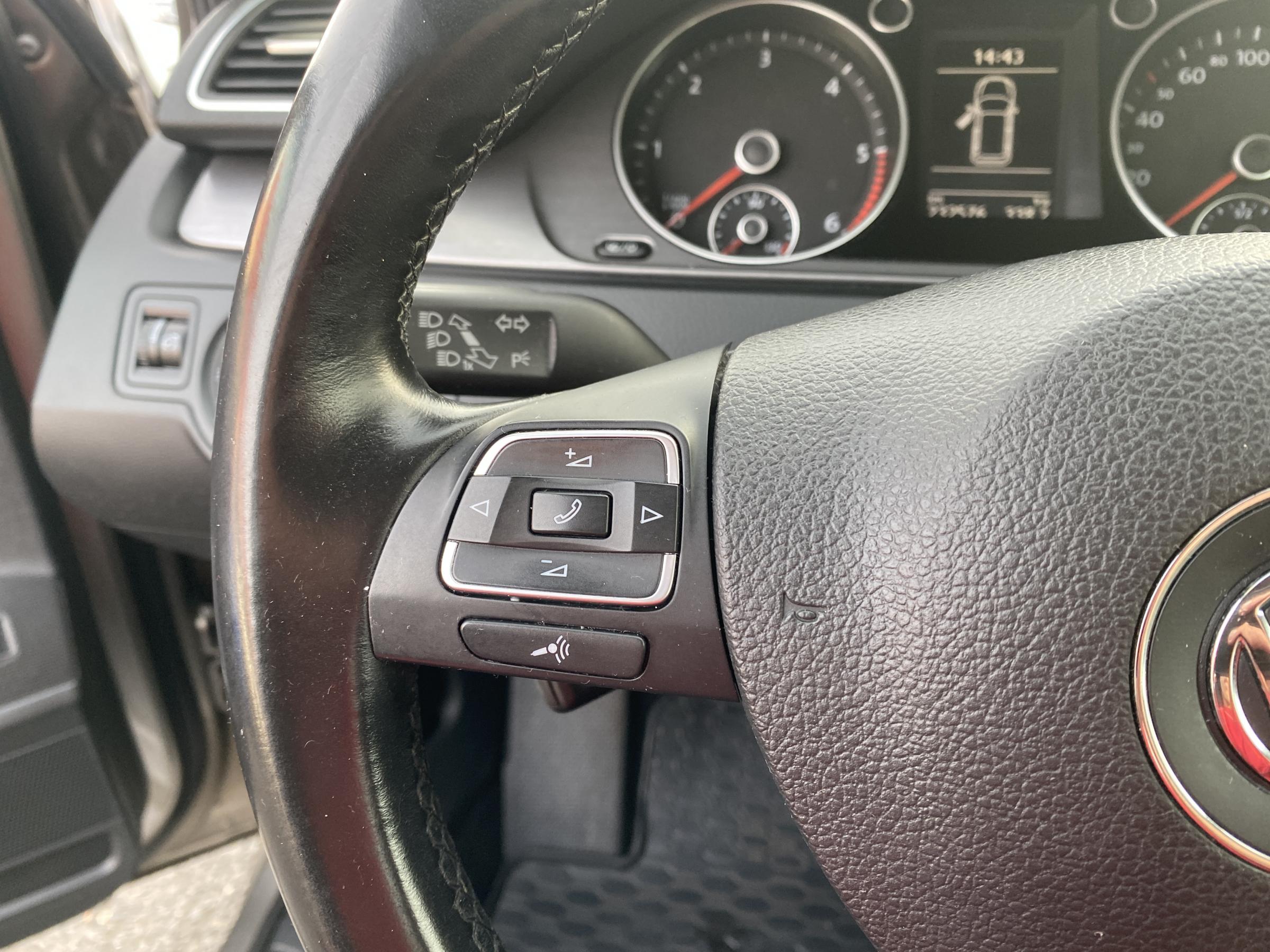 Volkswagen Passat, 2013 - pohled č. 12