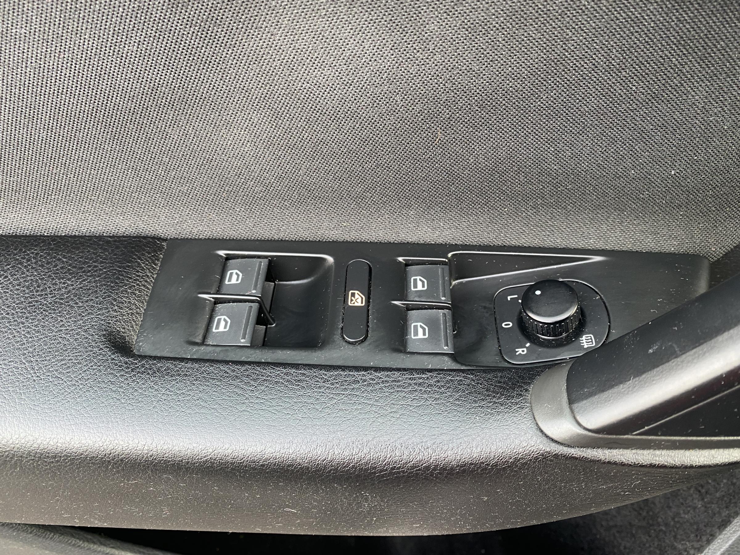 Volkswagen Passat, 2013 - pohled č. 21