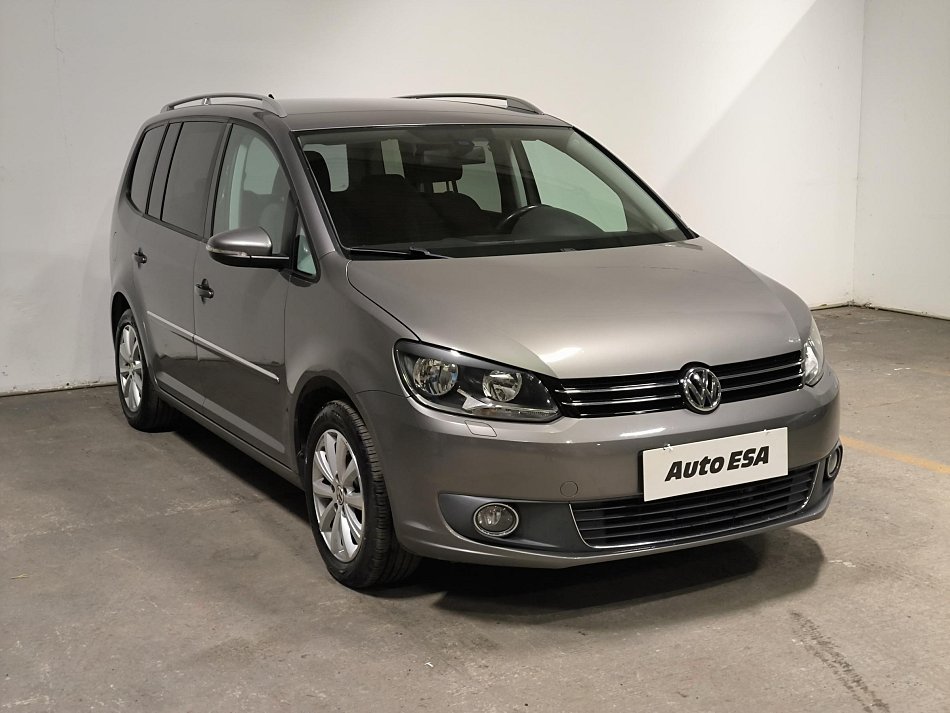 Volkswagen Touran 2.0 TDi Highline