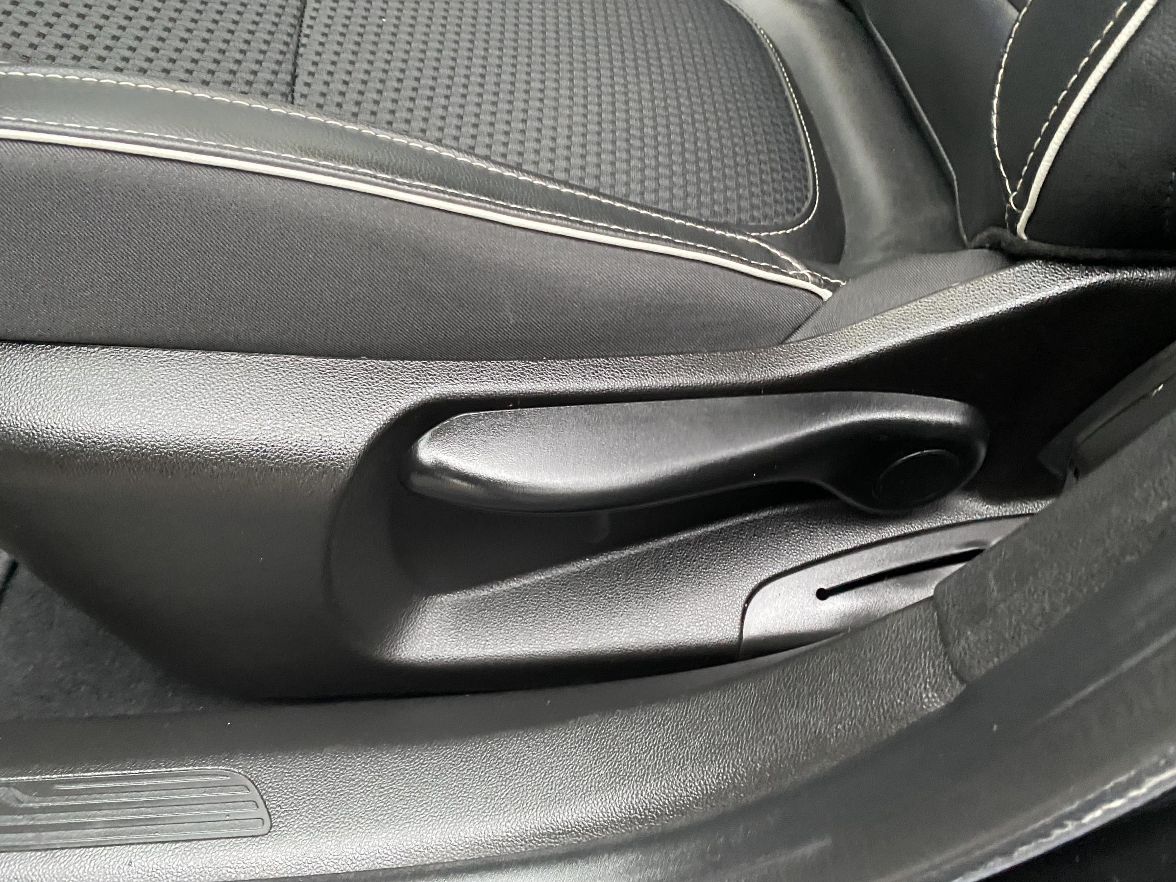 Renault Mégane, 2020 - pohled č. 14