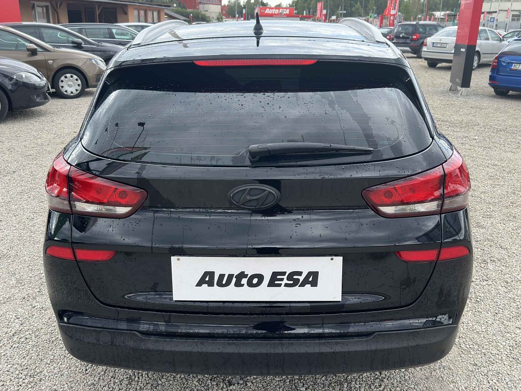 Hyundai I30 1.4i 