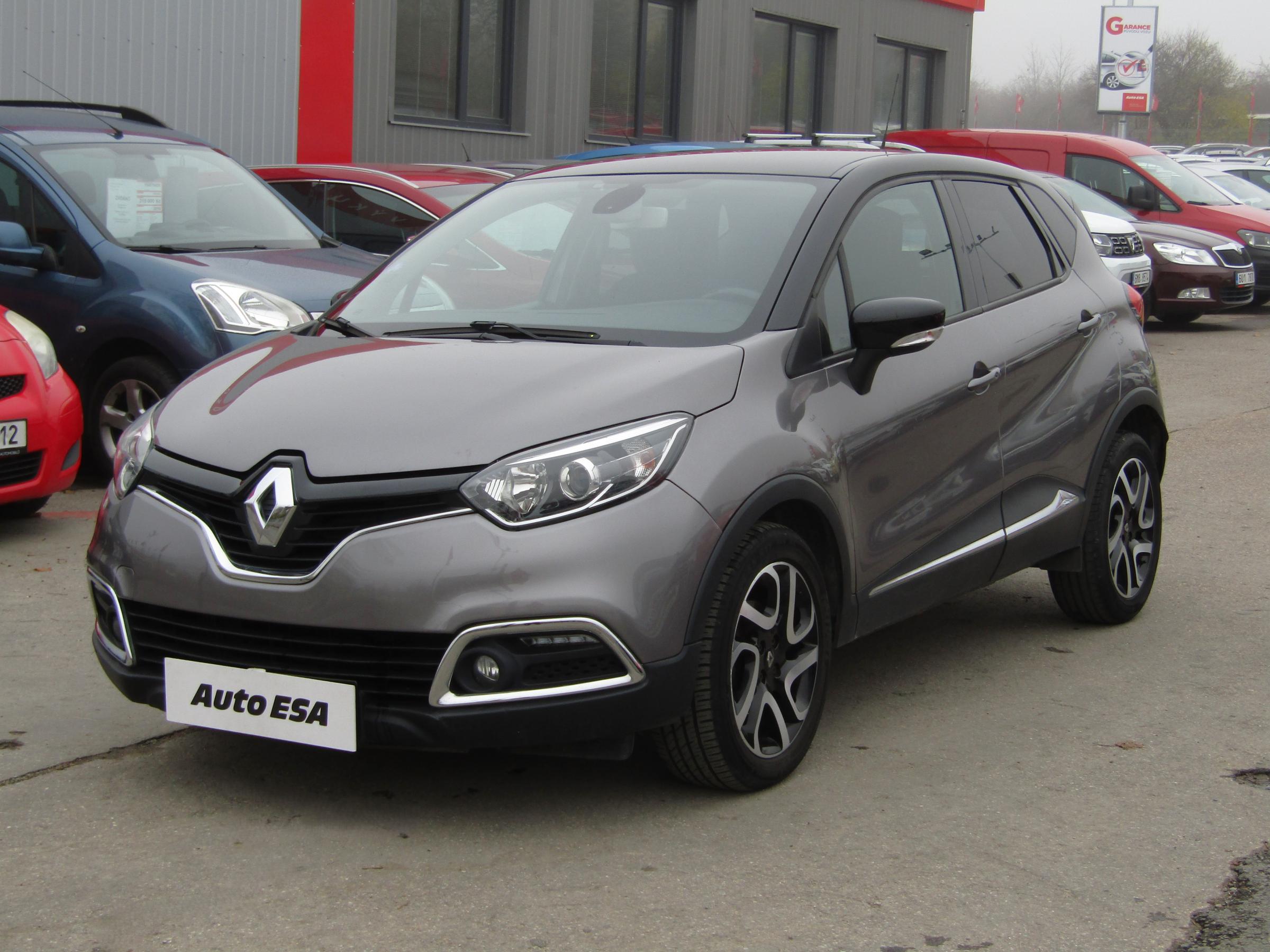 Renault Captur, 2015 - pohled č. 3