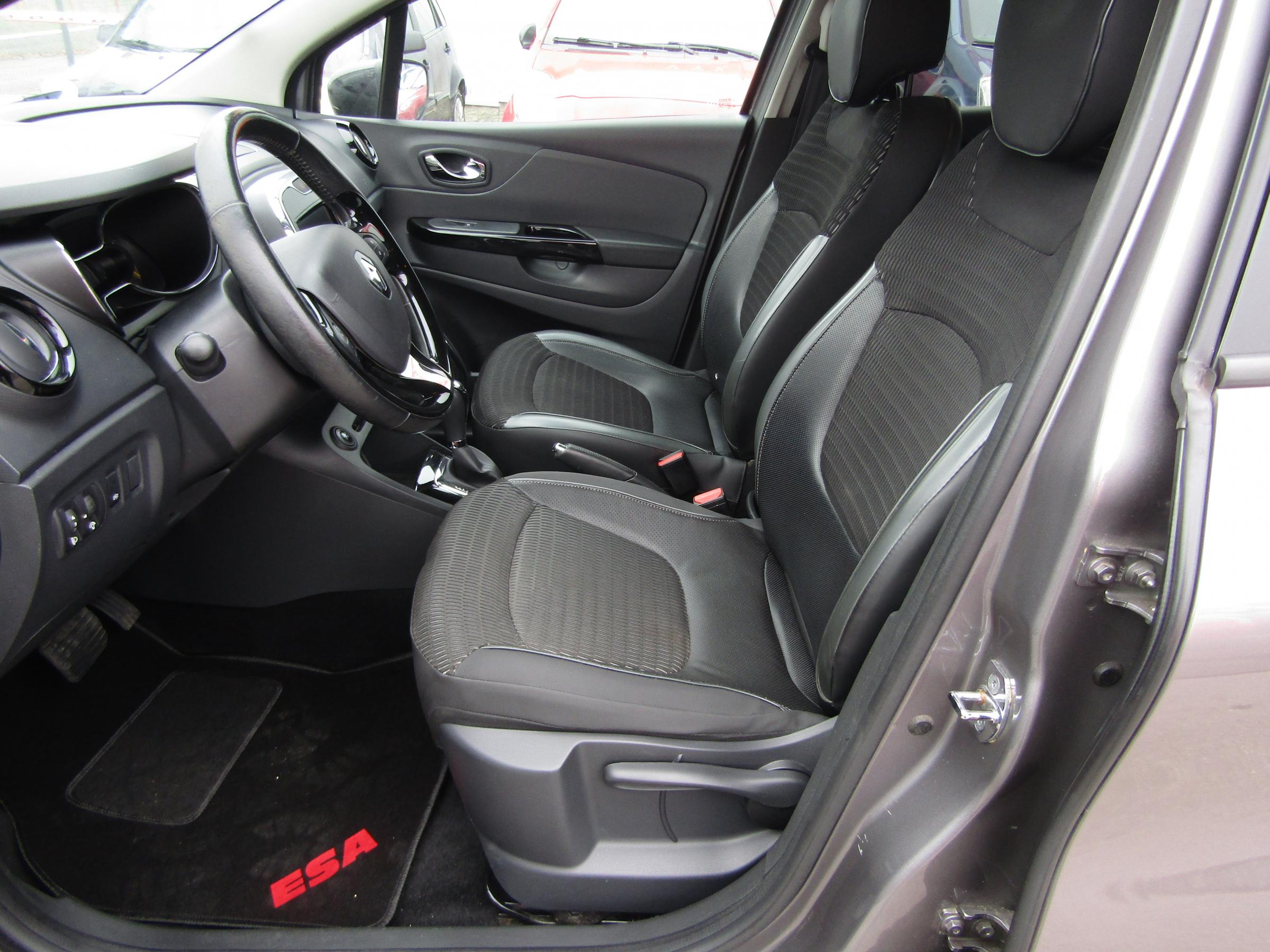 Renault Captur, 2015 - pohled č. 9