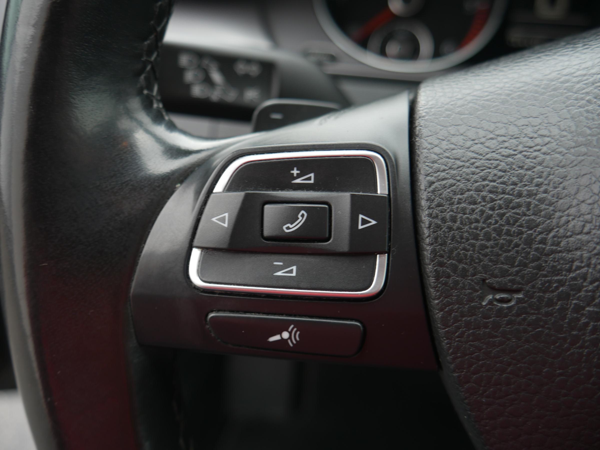 Volkswagen Passat, 2014 - pohled č. 20