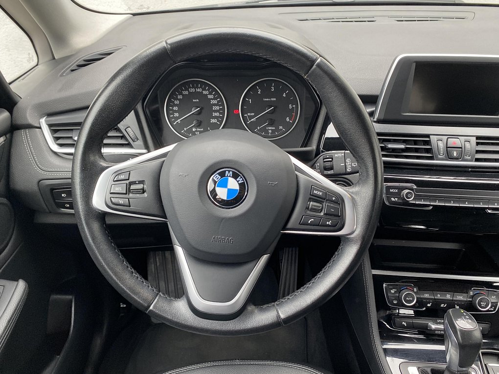 BMW Řada 2 2.0d  218d