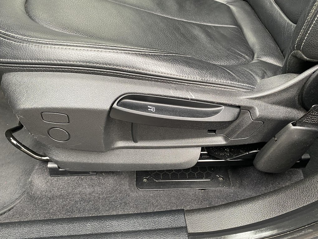 BMW Řada 2 2.0d  218d