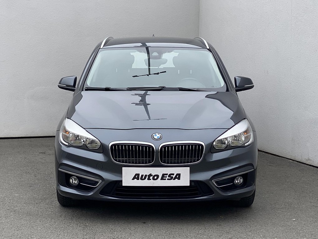 BMW Řada 2 2.0d  218d
