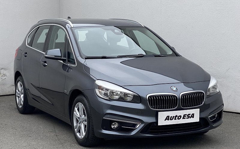 BMW Řada 2 2.0d  218d