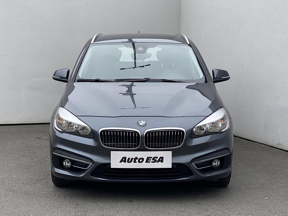 BMW Řada 2 2.0d  218d