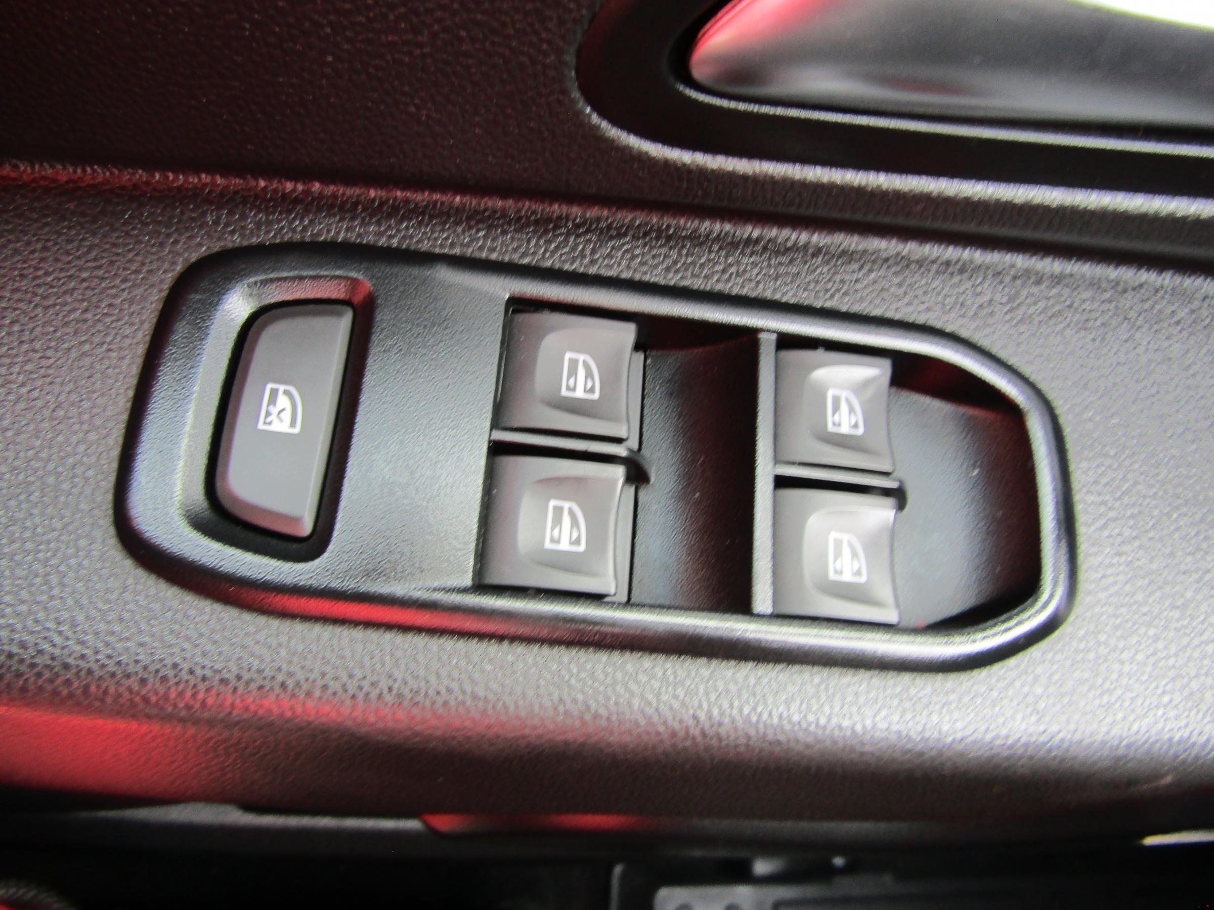 Dacia Duster, 2020 - pohled č. 13