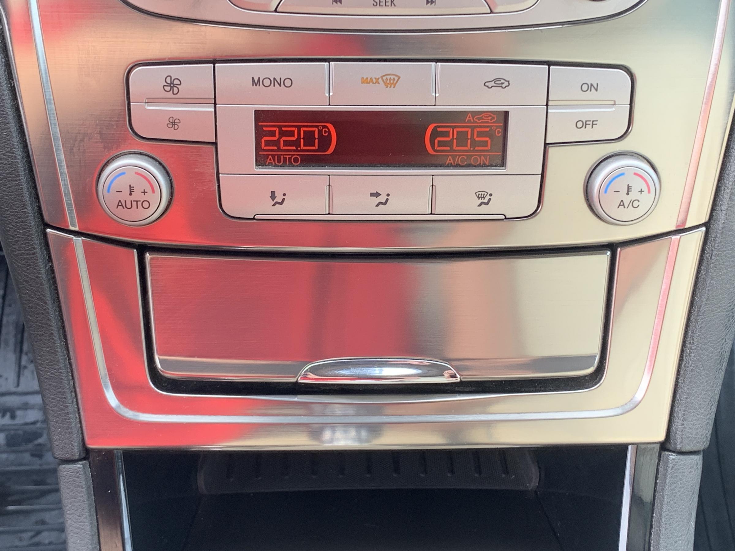 Ford Mondeo, 2009 - pohled č. 17