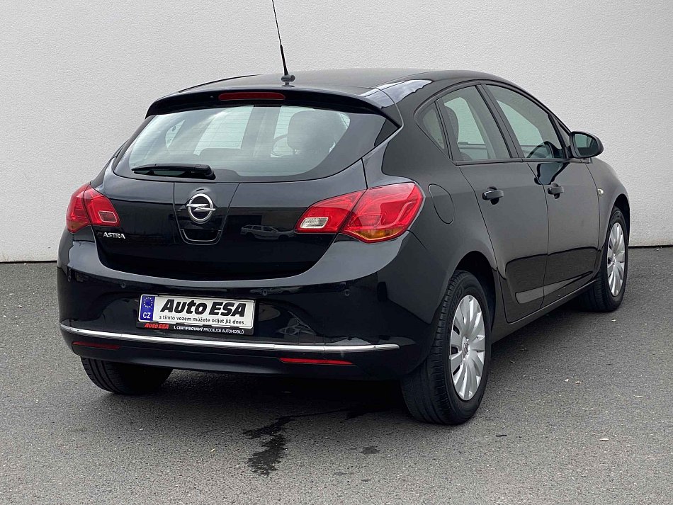 Opel Astra 1.6i Selection