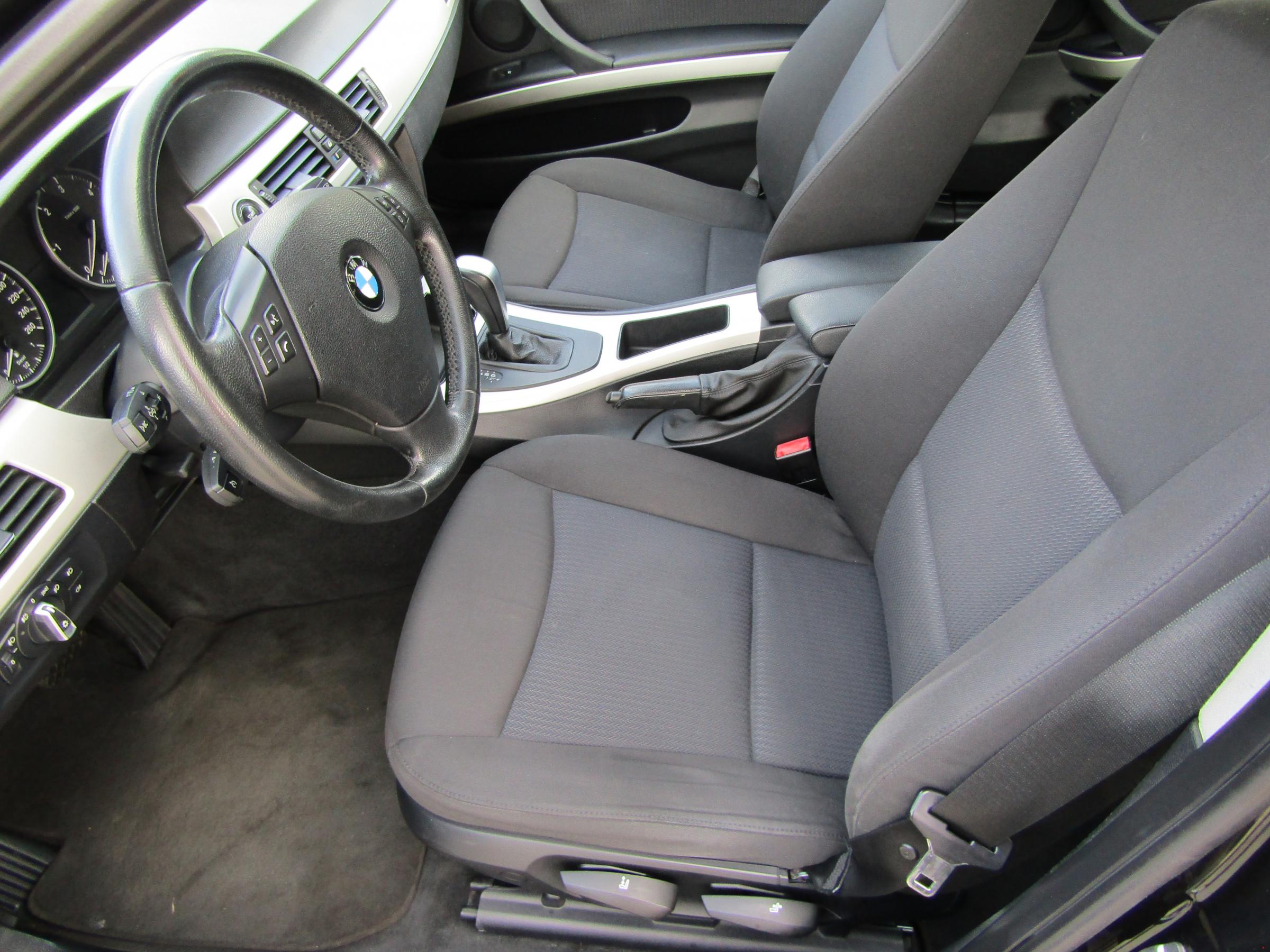 BMW Řada 3, 2010 - pohled č. 15
