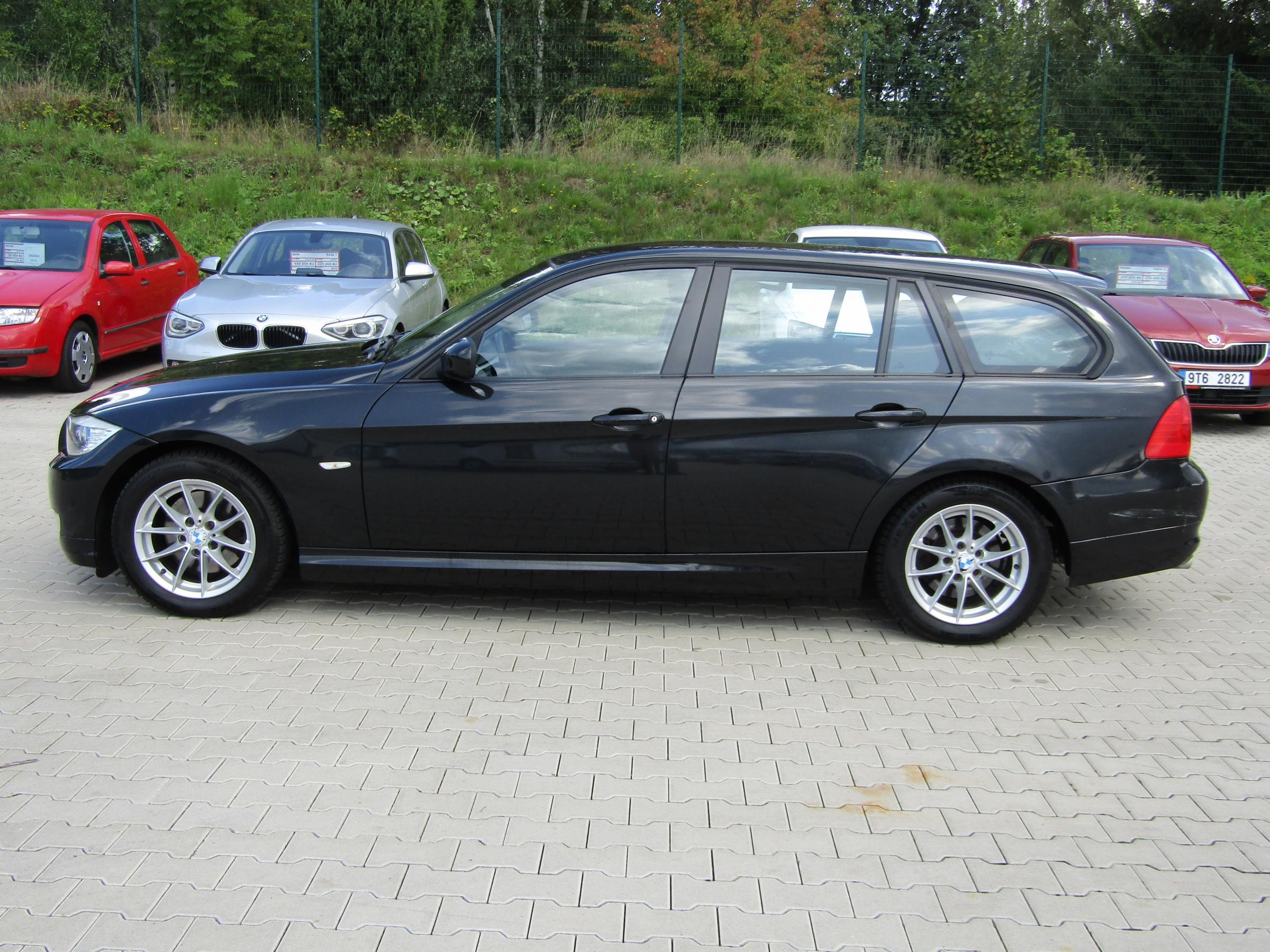 BMW Řada 3, 2010 - pohled č. 4