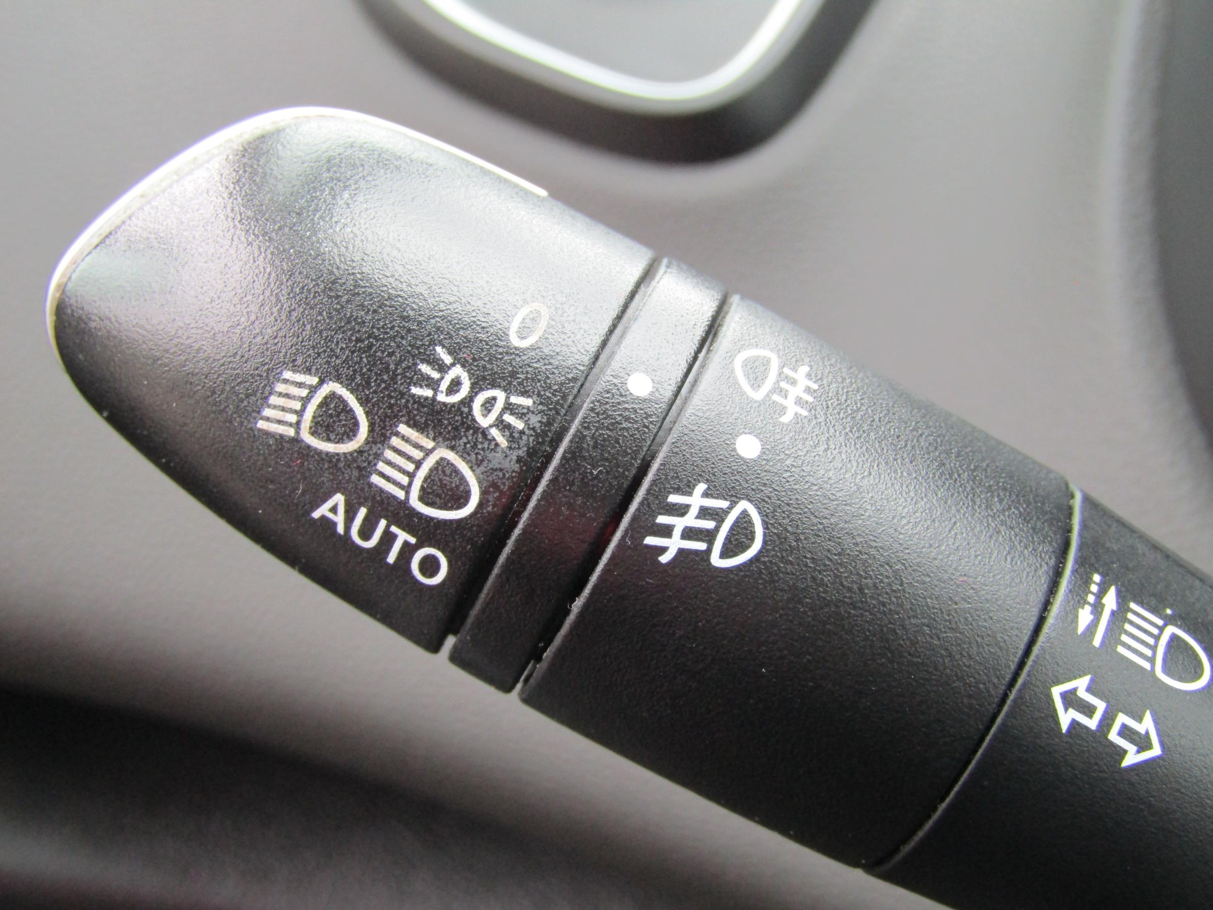 Renault Scénic, 2017 - pohled č. 14