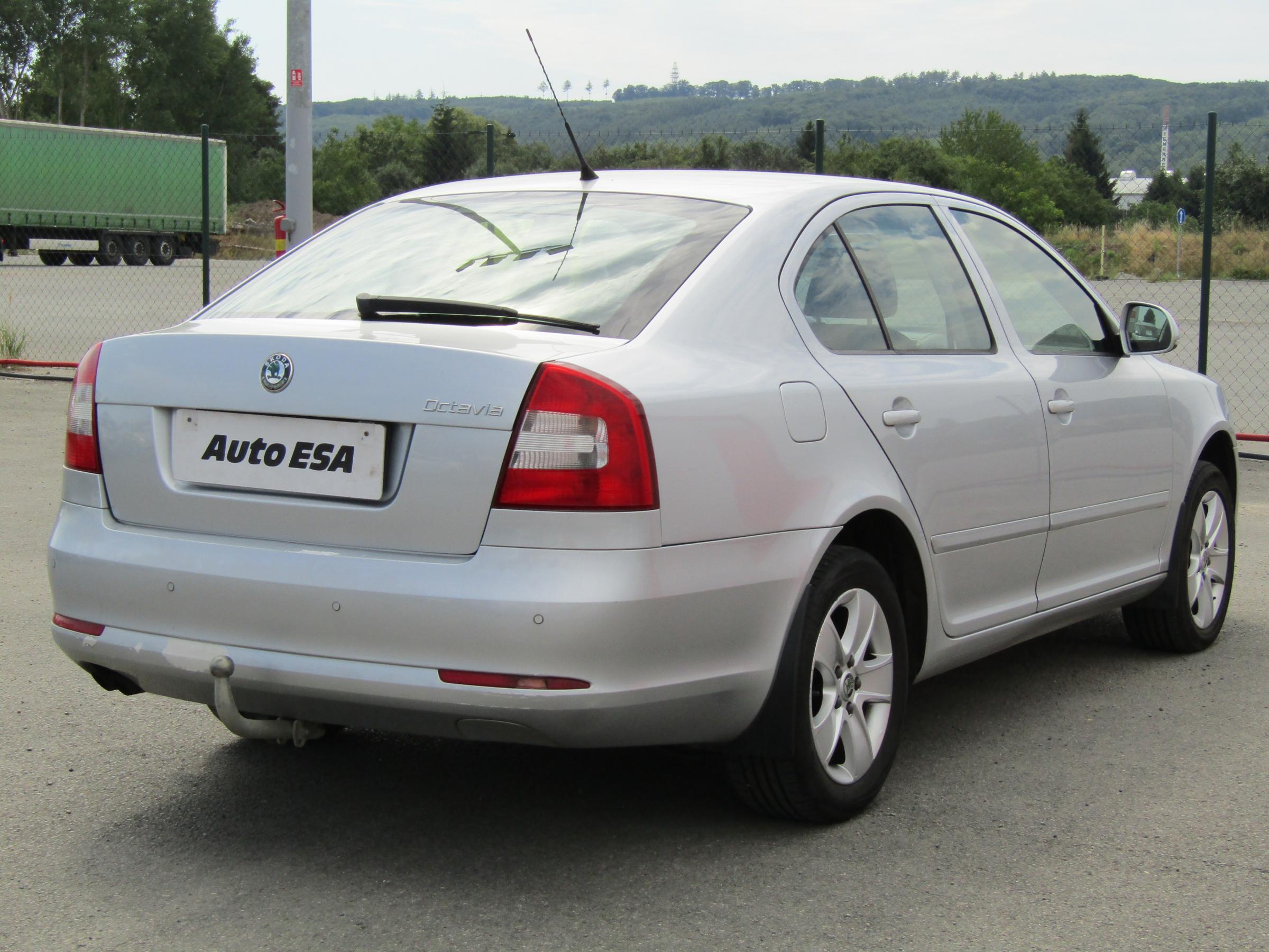 Škoda Octavia II, 2009 - pohled č. 4