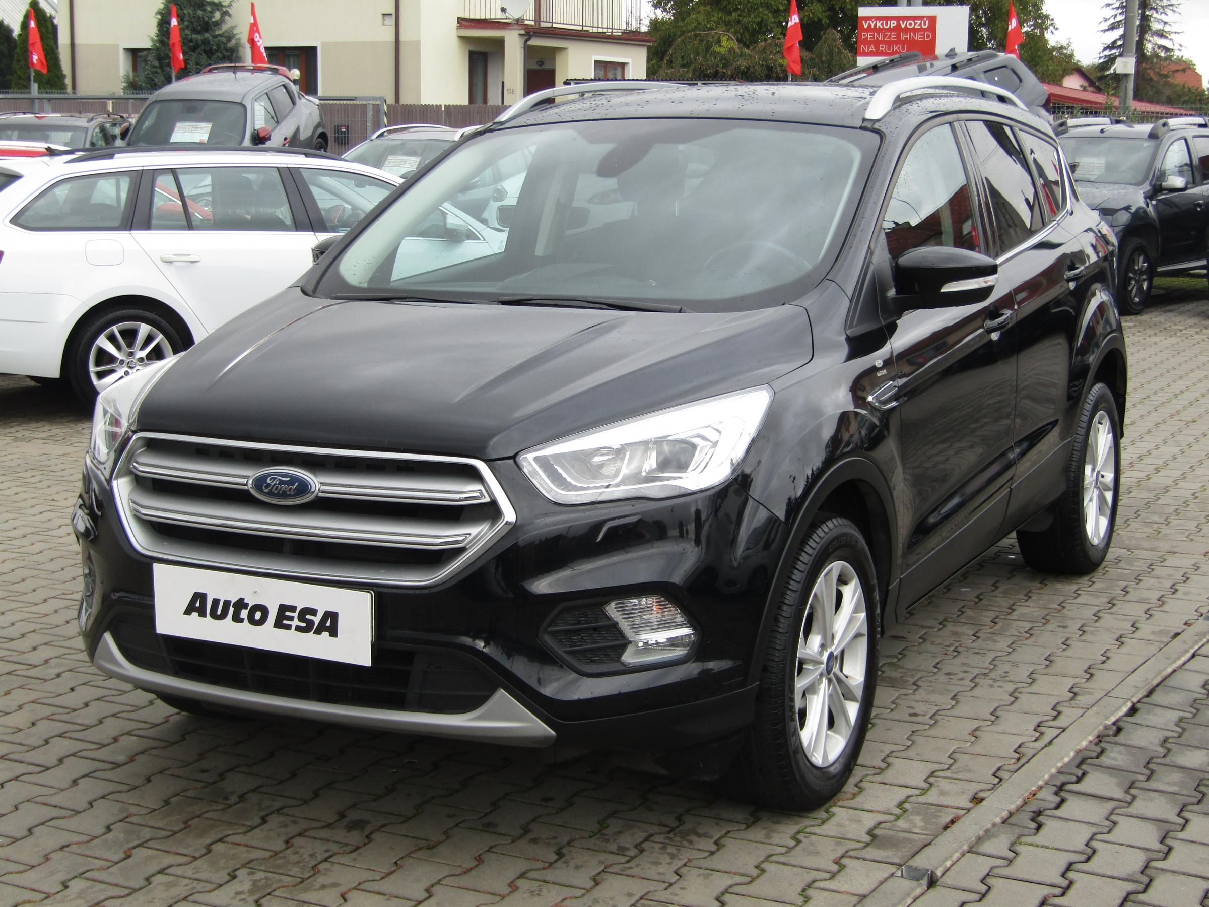 Ford Kuga, 2017 - pohled č. 3