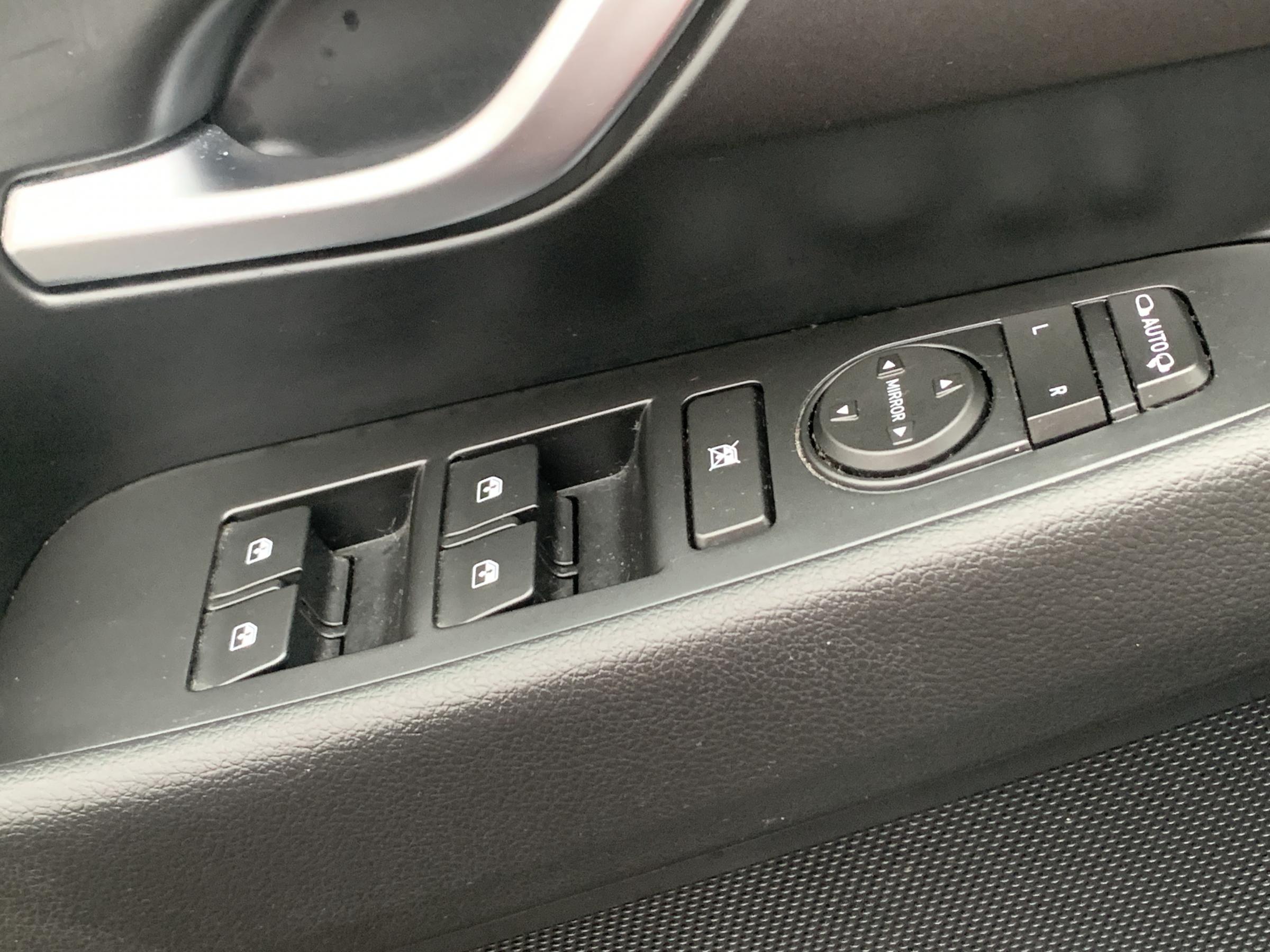 Hyundai i30, 2021 - pohled č. 18