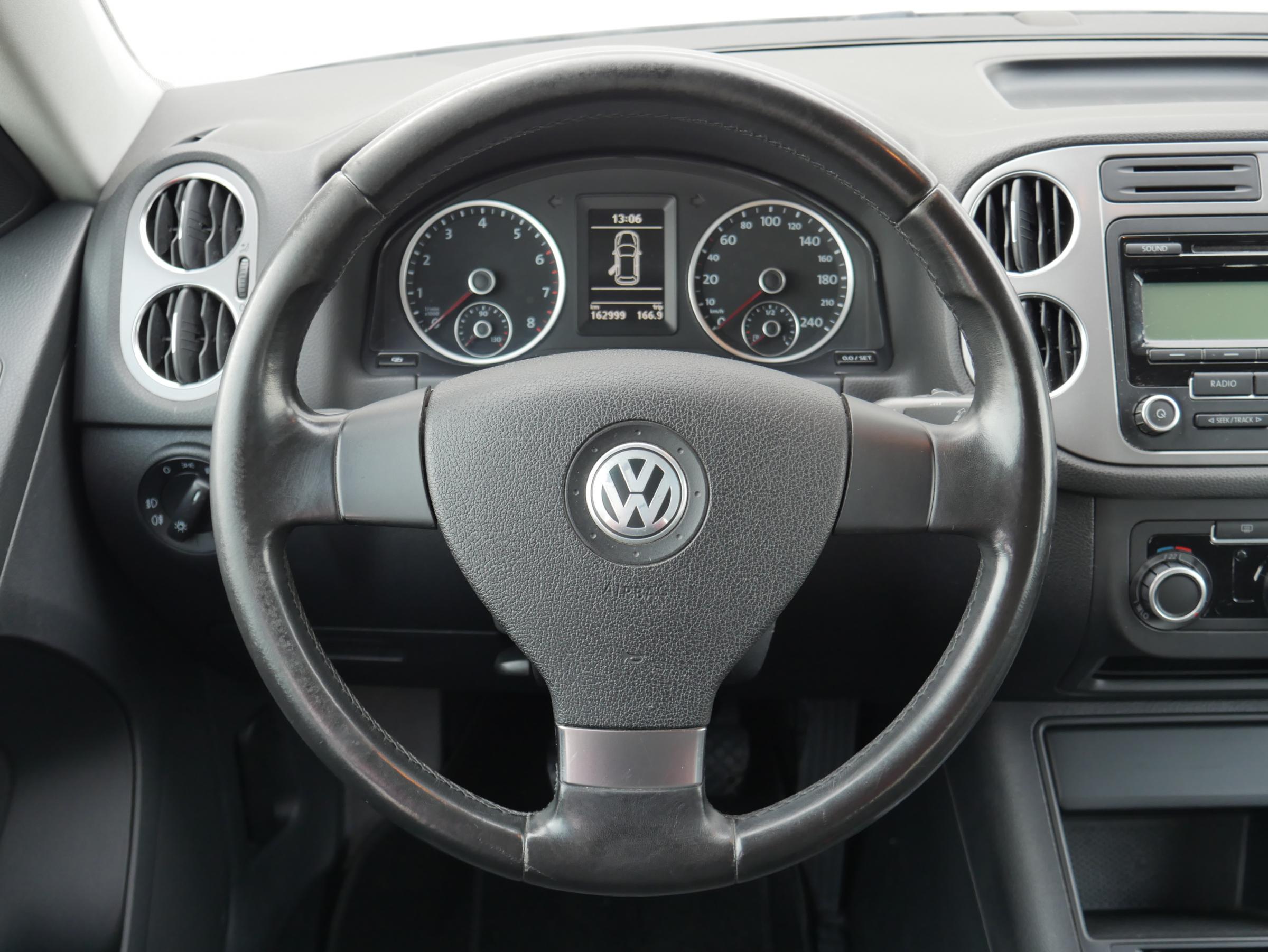 Volkswagen Tiguan, 2010 - pohled č. 11