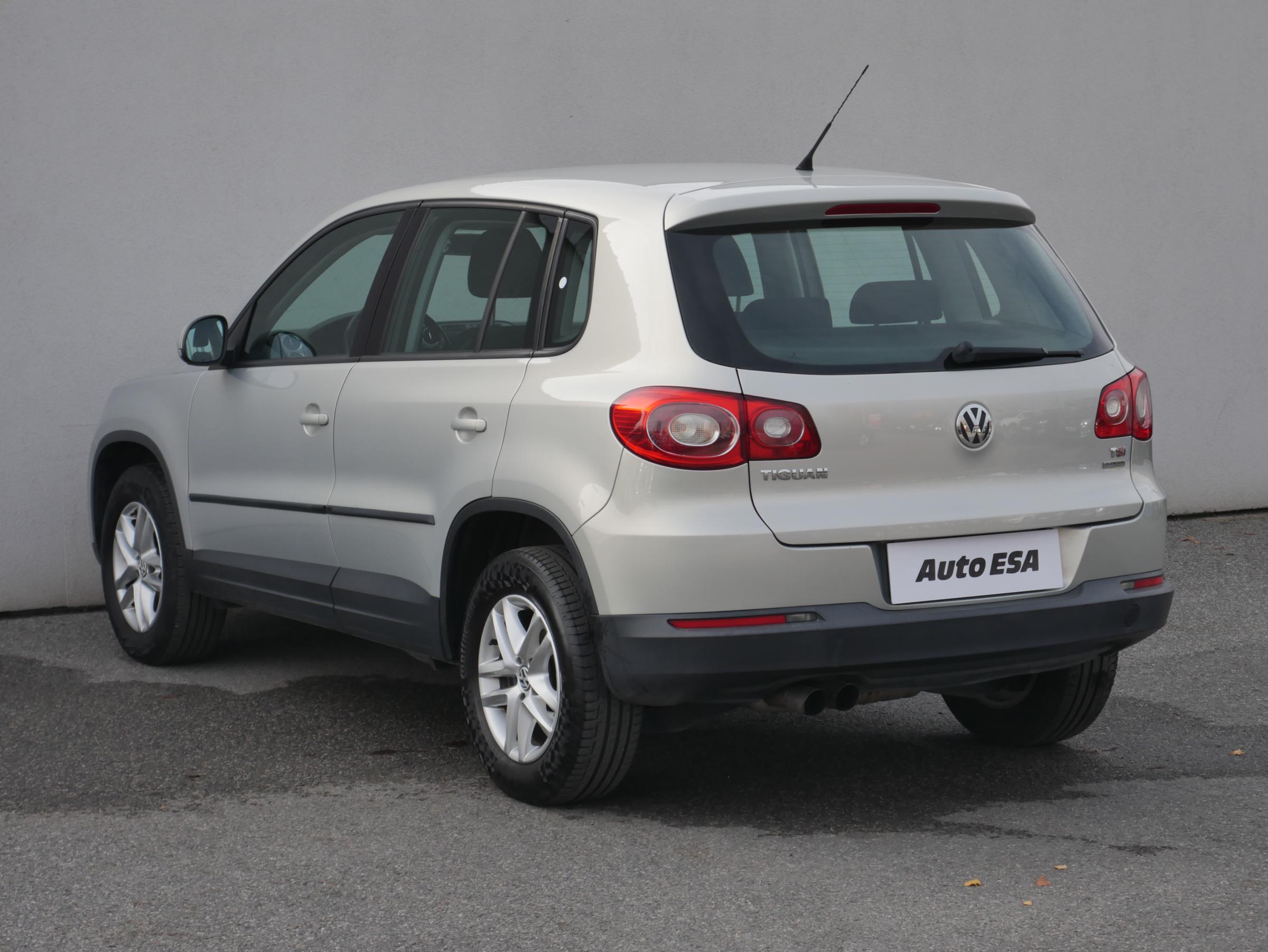 Volkswagen Tiguan, 2010 - pohled č. 6