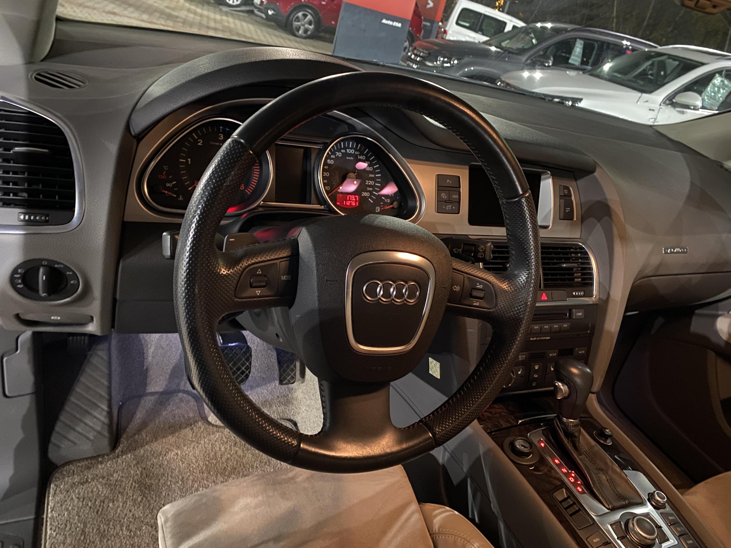 Audi Q7, 2006 - pohled č. 12