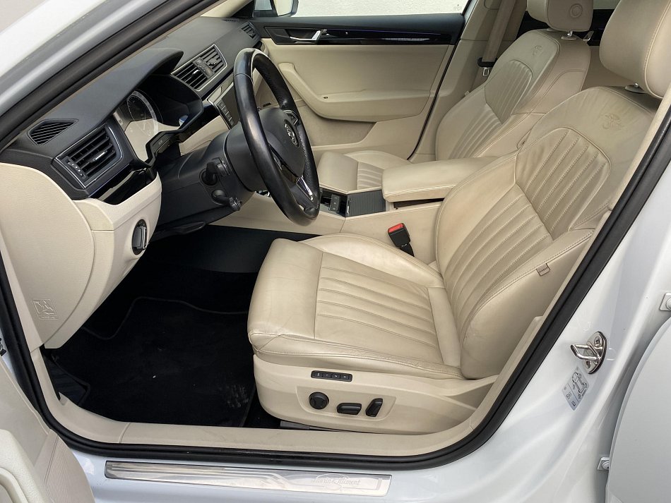 Škoda Superb III 2.0 TDi Style 4x4