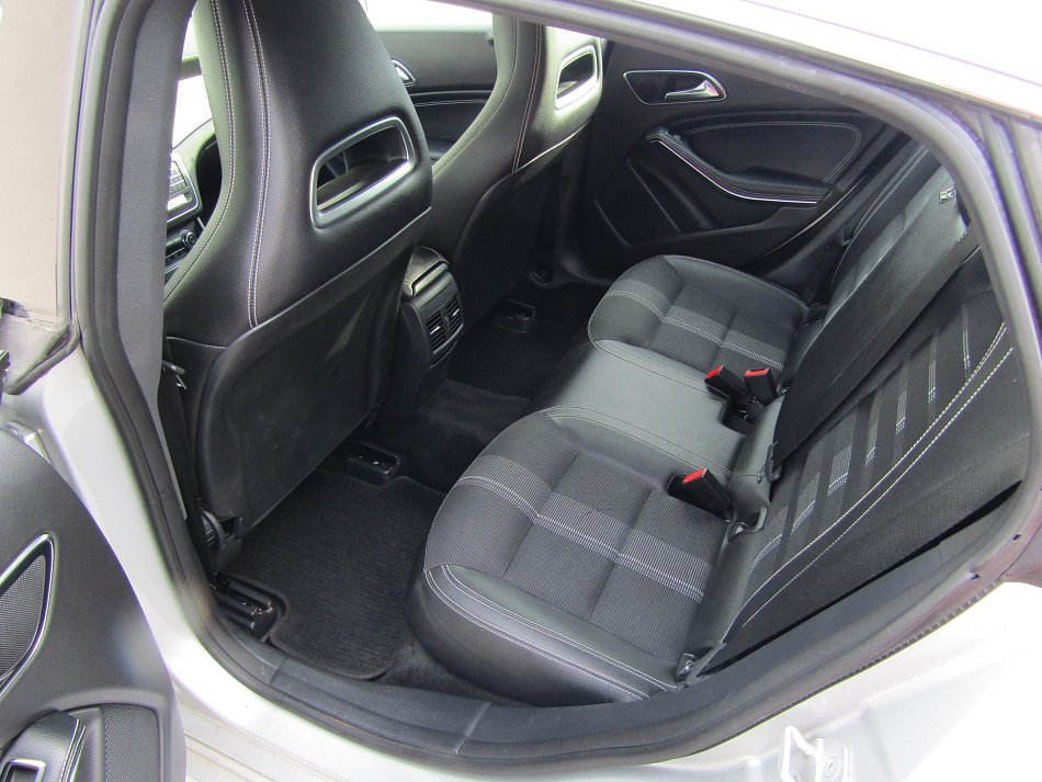 Mercedes-Benz CLA 2.2d  200d