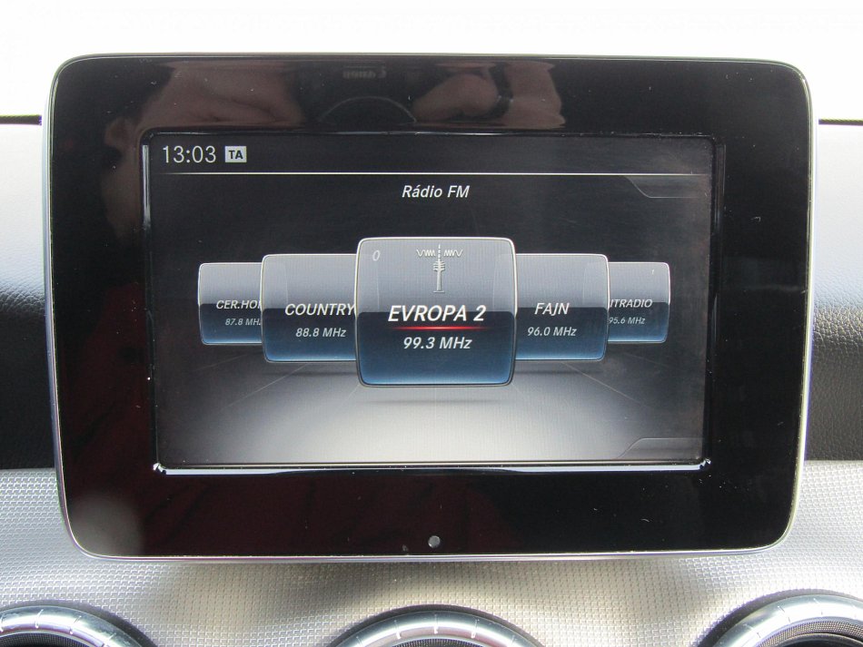 Mercedes-Benz CLA 2.2d  200d