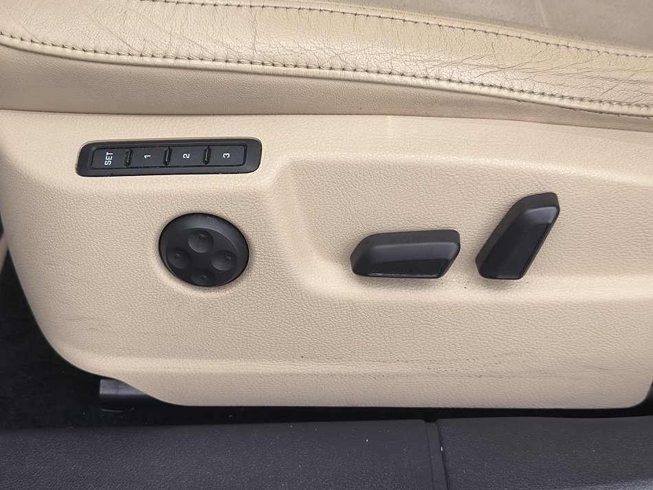 Škoda Superb II 2.0TDi Elegance