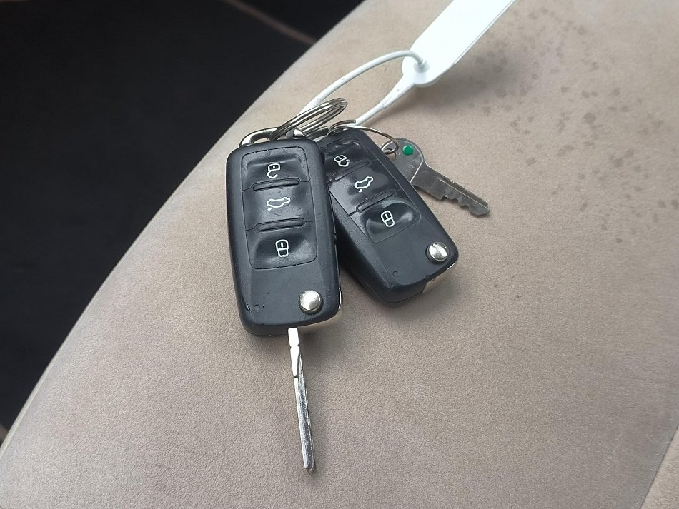 Škoda Superb II 2.0TDi Elegance