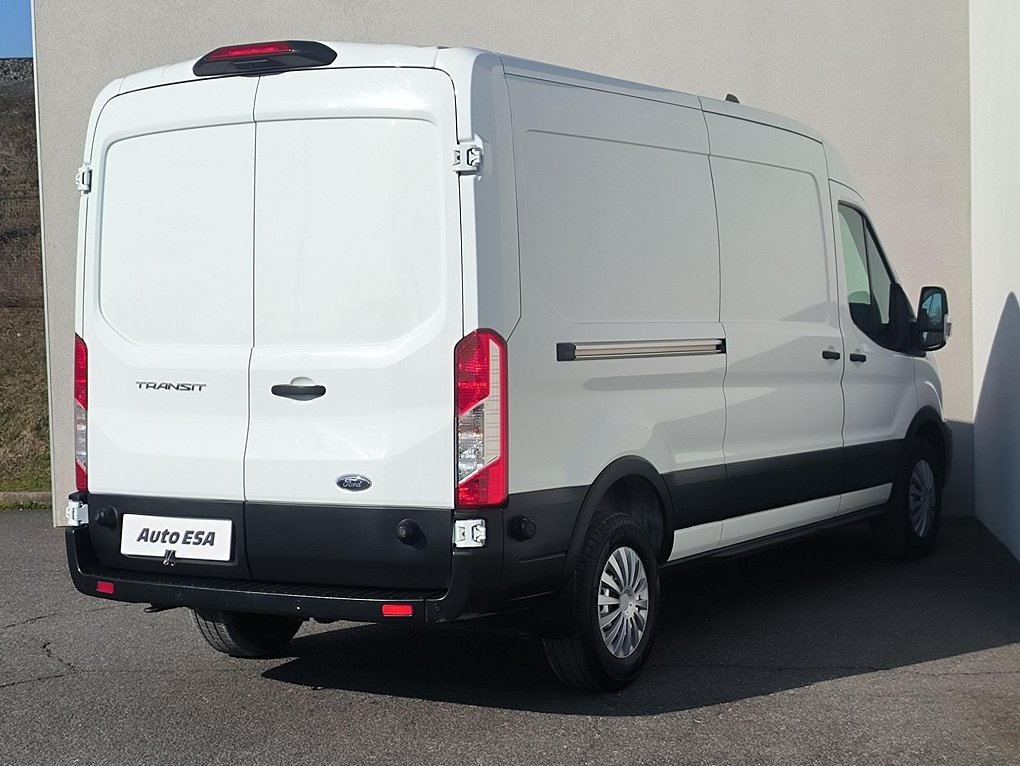 Ford Transit 2.0TDCi Trend L3H2