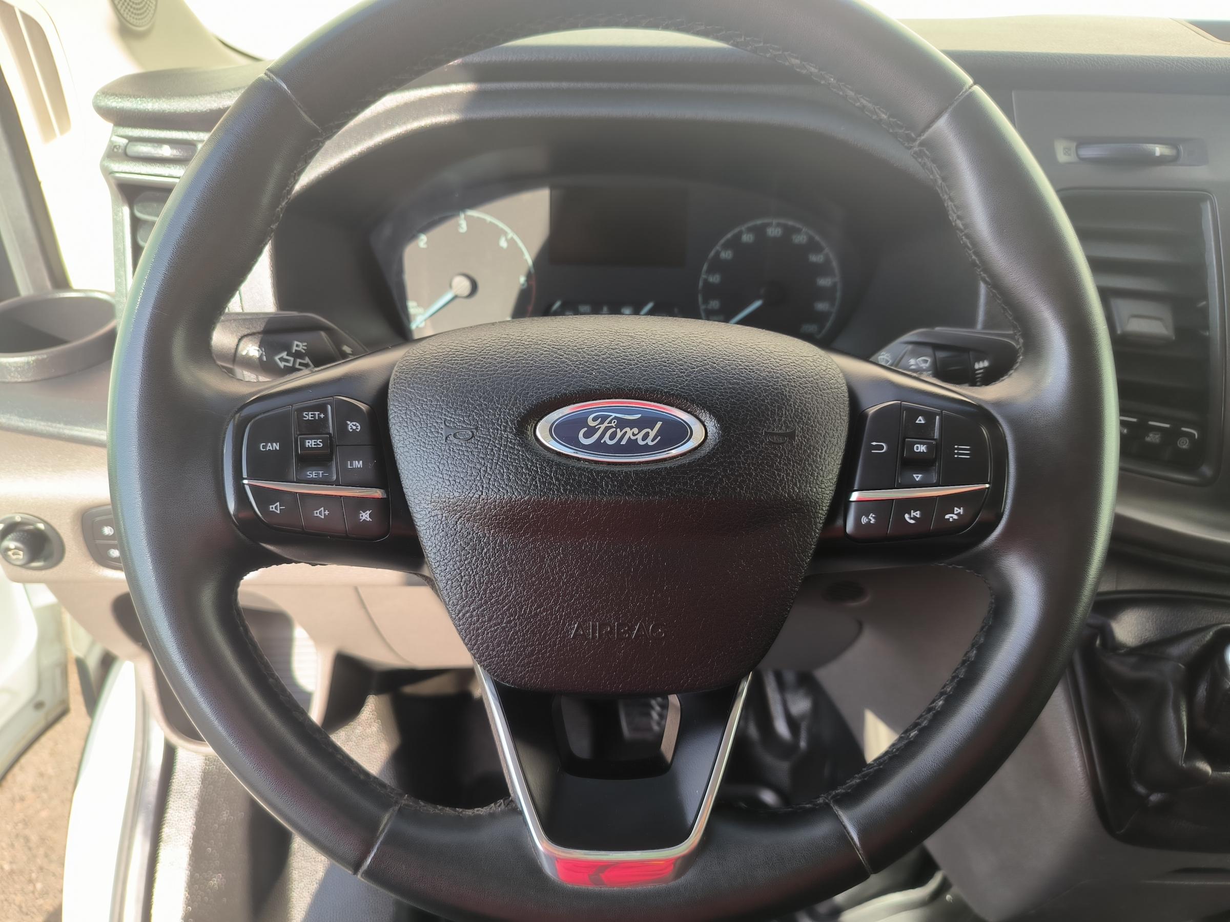 Ford Transit, 2022 - pohled č. 18