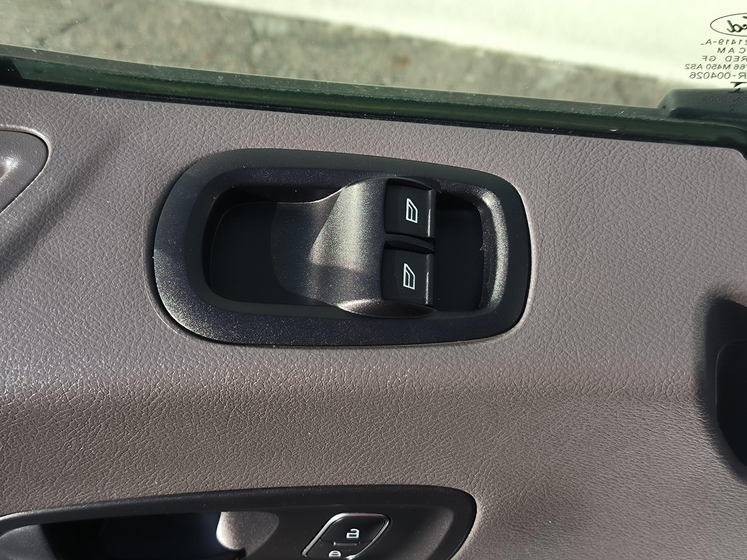 Ford Transit, 2022 - pohled č. 20