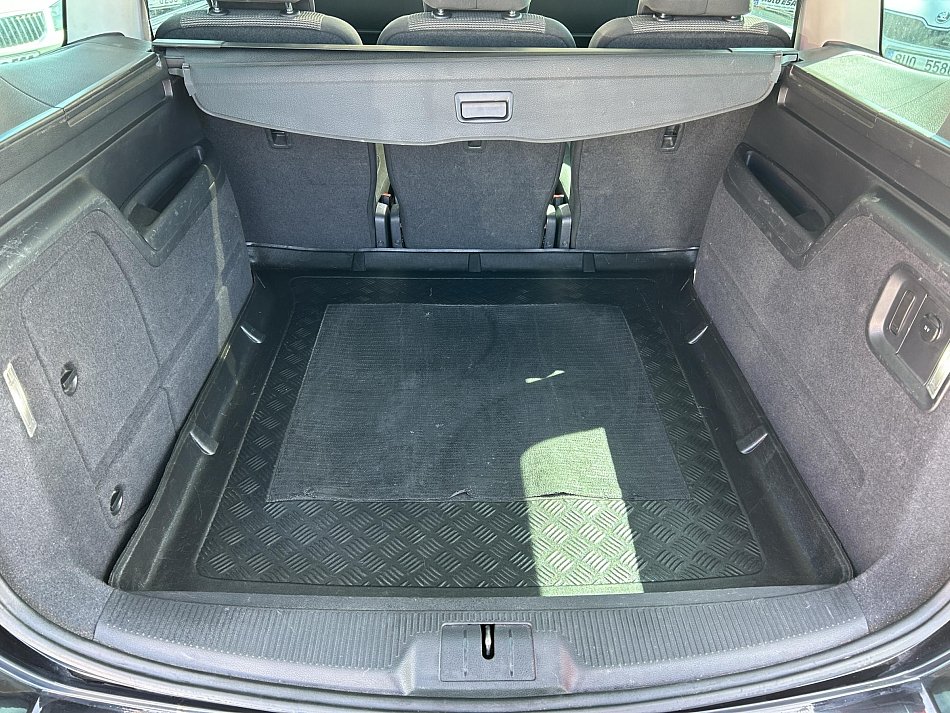 Volkswagen Sharan 2.0TDi 