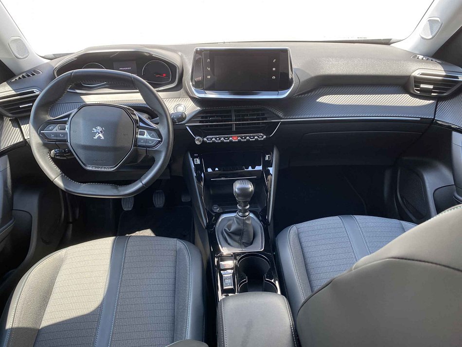 Peugeot 2008 1.2PT Allure